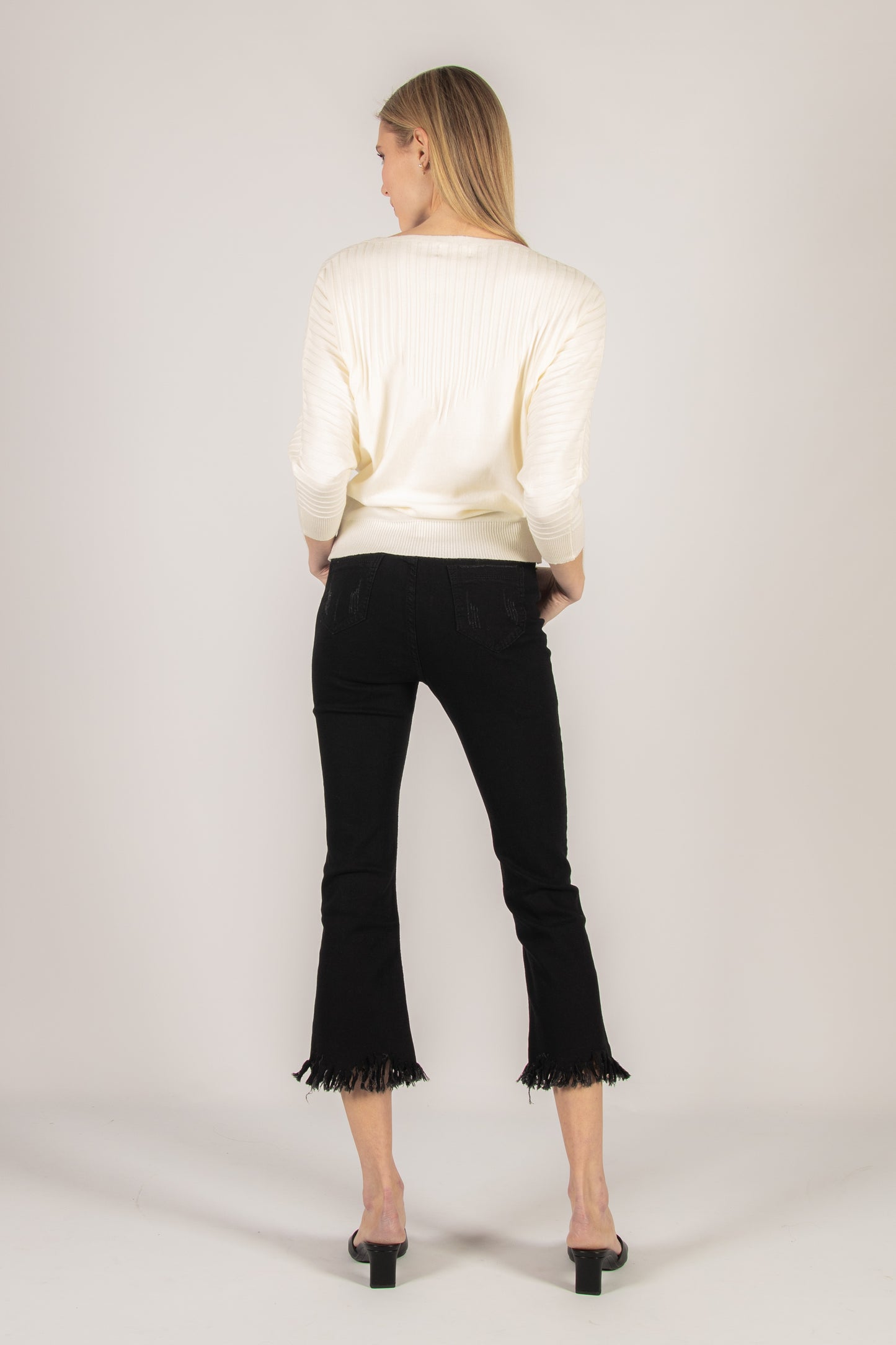 Stretch Fringe Bottom Jeans