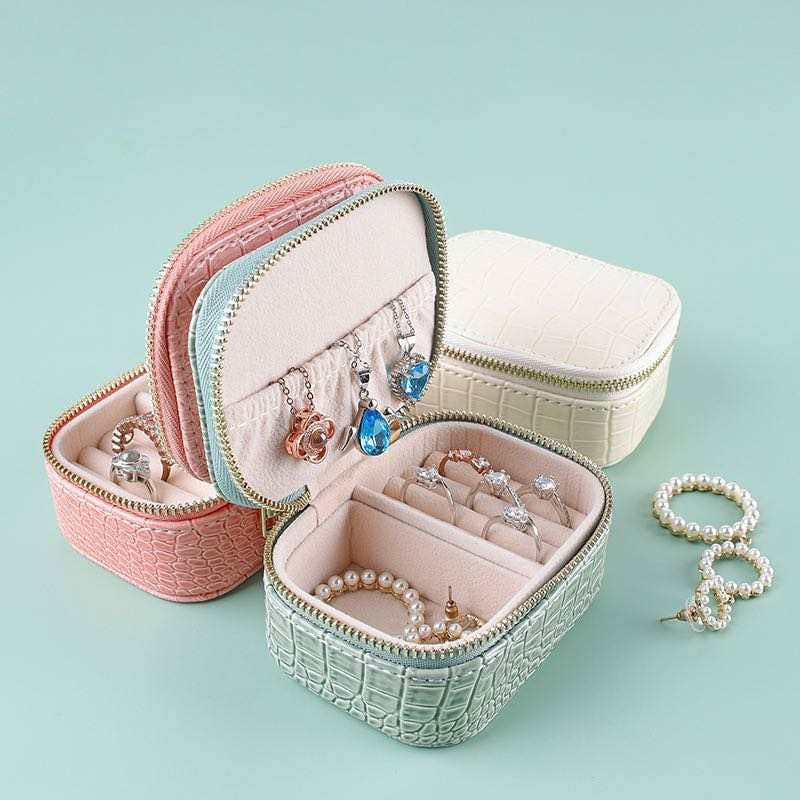 Small Croc Jewelry Case